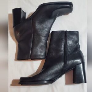 Capezio Black Leather Block Heel Ankle Boots